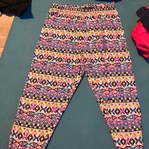 multi colored and pattern leggings